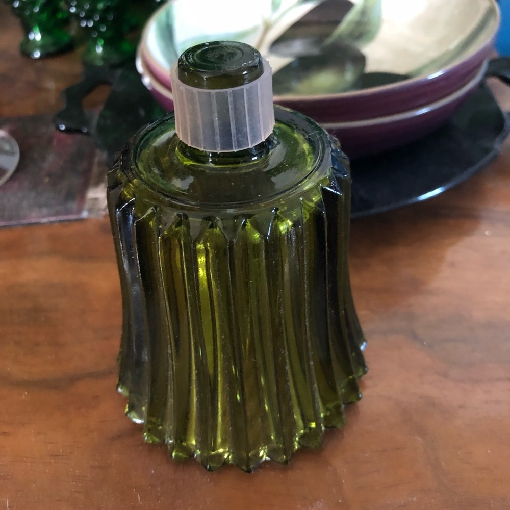 Vintage Green Glass Votive Candle Holder - Picture 5 of 6
